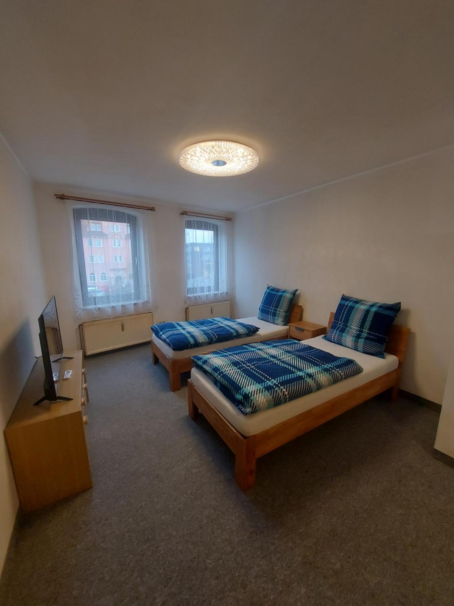 Apartment Selb Ferienwohnungen *